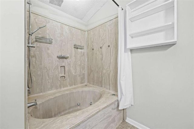 142 Summerfield Drive, Mcdonough, GA 30253