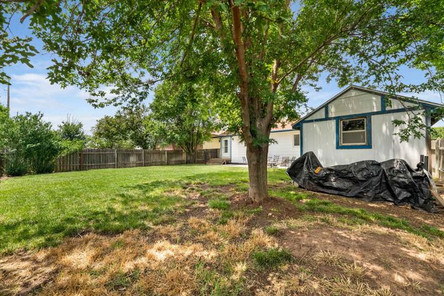10813 W BLAKE CIR, Wichita, KS 67209