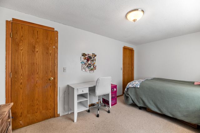 10813 W BLAKE CIR, Wichita, KS 67209