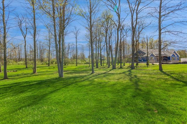 7150 Windcliff Drive, South Haven, MI 49090