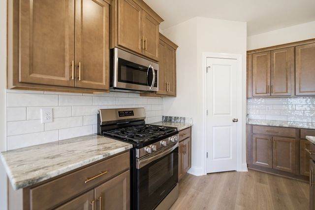 161 Rawling Ln, Gallatin, TN 37066