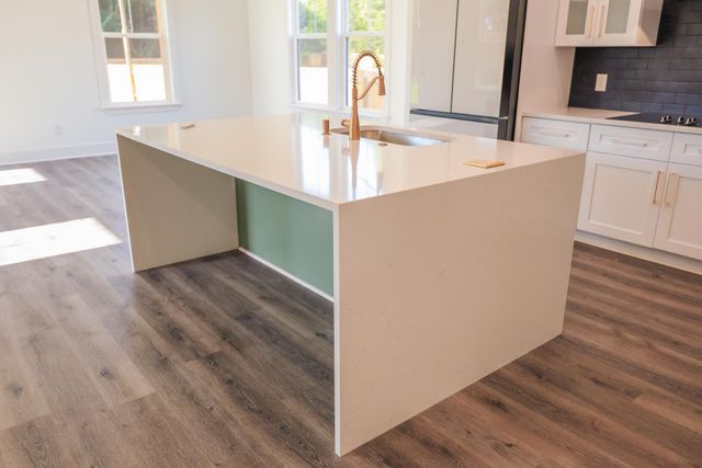 1936 Aichele Drive, North Charleston, SC 29406