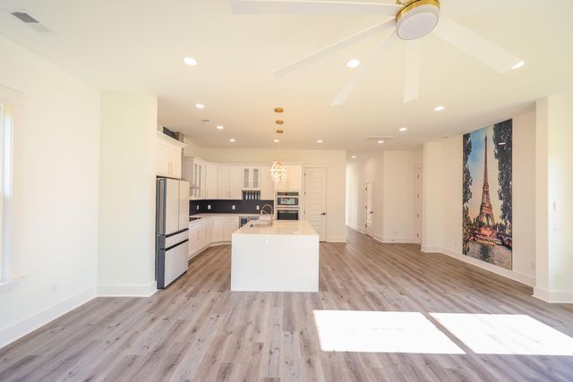 1936 Aichele Drive, North Charleston, SC 29406