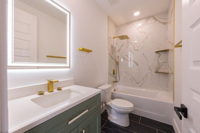 1936 Aichele Drive, North Charleston, SC 29406