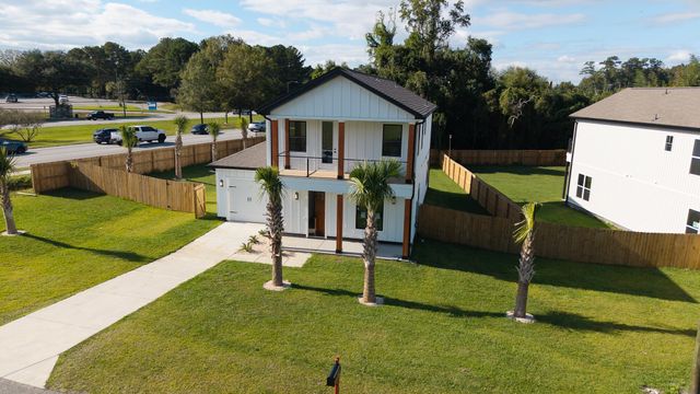 1936 Aichele Drive, North Charleston, SC 29406