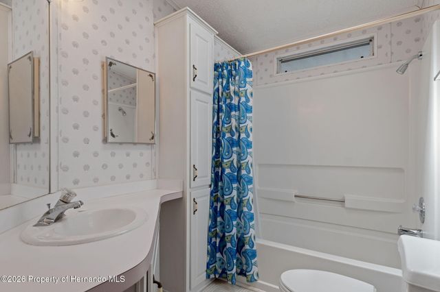 7482 Dinsmore Street, Brooksville, FL 34613