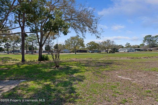 7482 Dinsmore Street, Brooksville, FL 34613