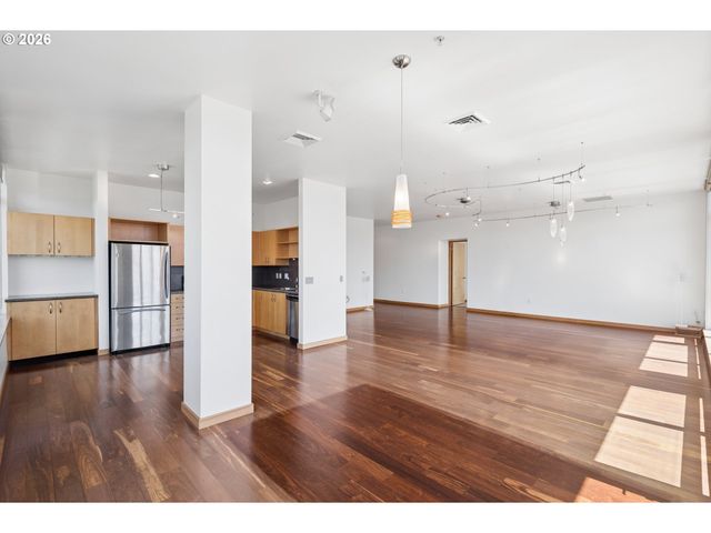 1255 Nw 9TH Ave 1306, Portland, OR 97209