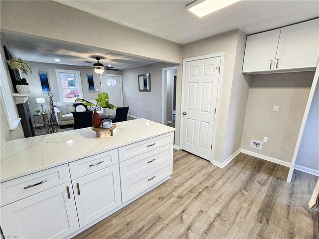 507 Cedar CT, Suffolk, VA 23434