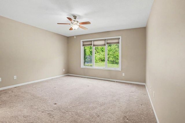 2212 Oakland Farms Trail, Portage City, MI 49024