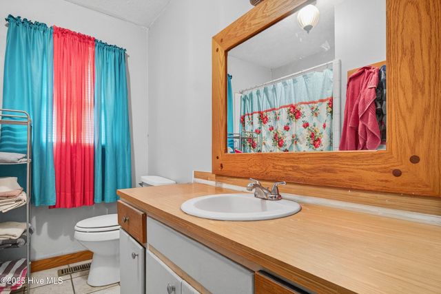 3665 Midway Drive, Whiteville, NC 28472