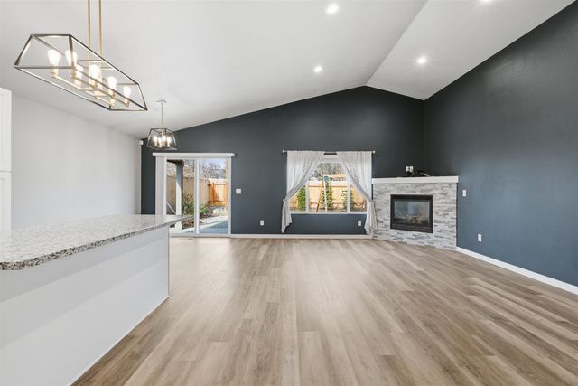 3927 E Euclid Ave, Spokane, WA 99217