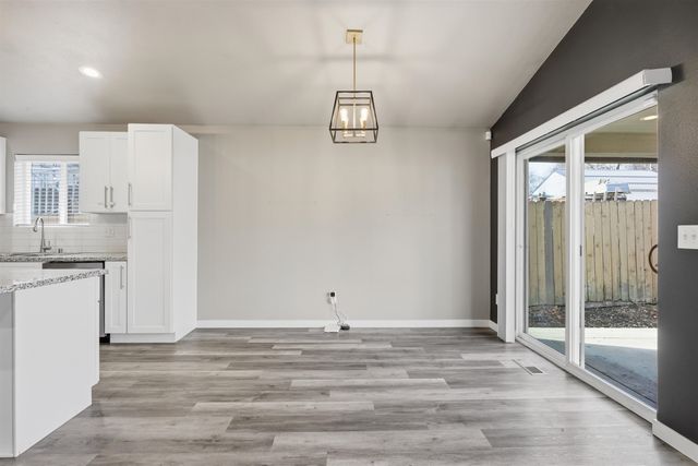 3927 E Euclid Ave, Spokane, WA 99217