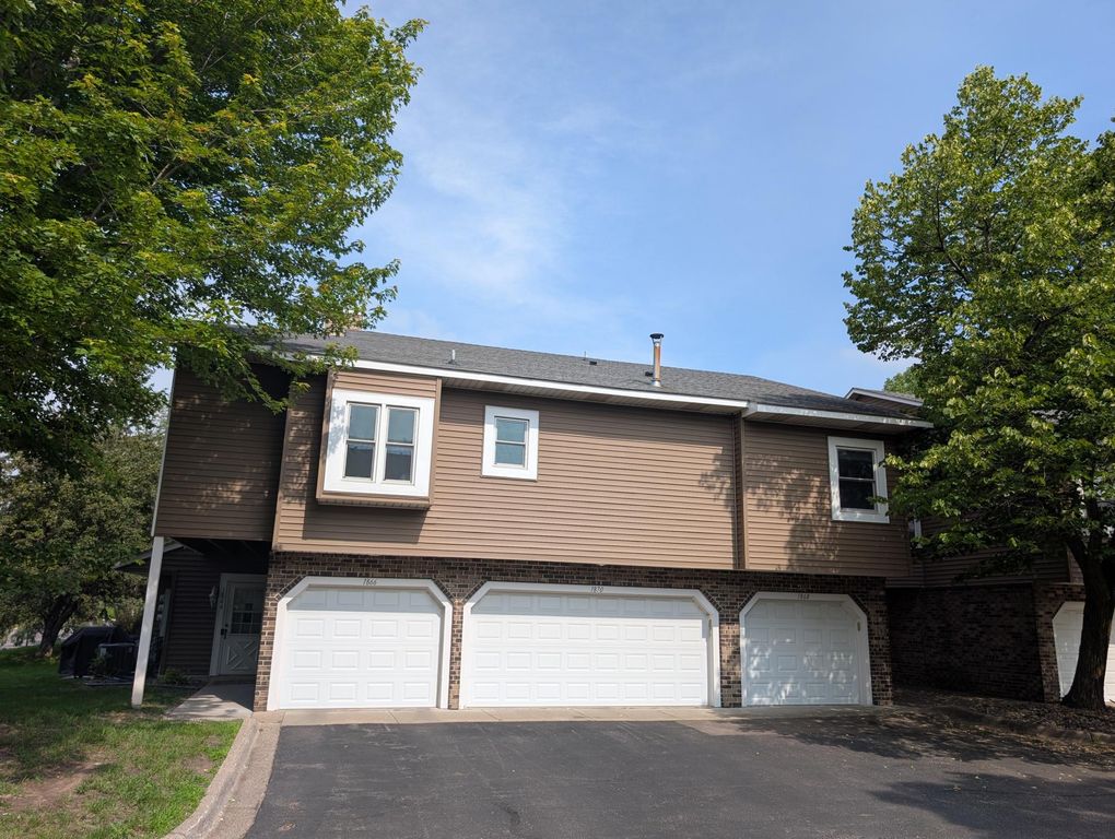 1870 Southpointe Terrace W1870, Eagan, MN 55122
