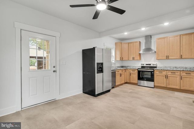 1619 12TH ST, Victoria, VA 23974