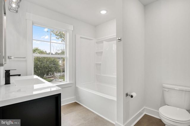 1619 12TH ST, Victoria, VA 23974