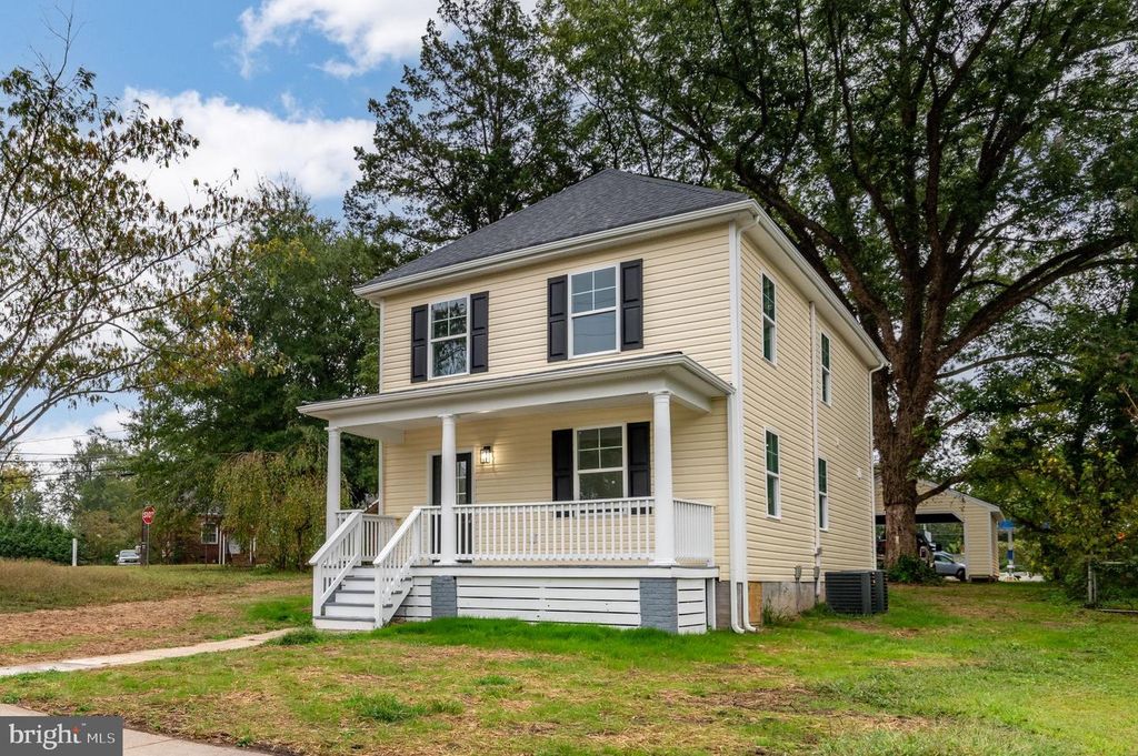 1619 12TH ST, Victoria, VA 23974