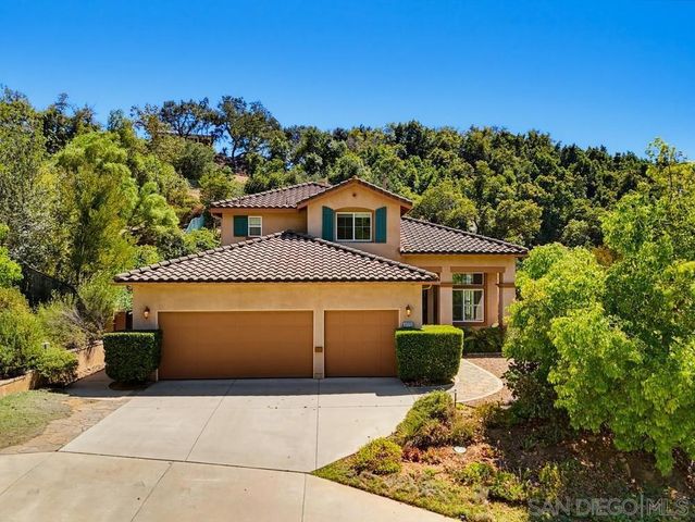 3173 Willow Tree Ln, Escondido, CA 92027