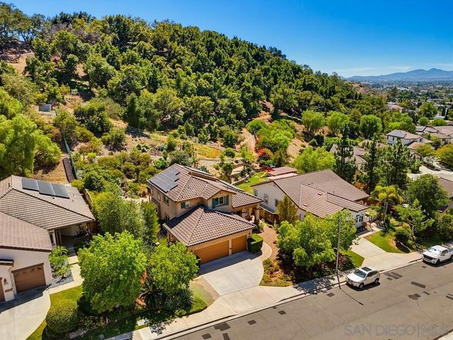 3173 Willow Tree Ln, Escondido, CA 92027
