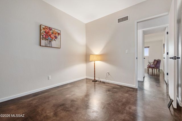 6441 N Foothills Drive, Tucson, AZ 85718