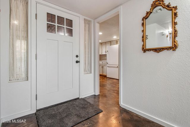 6441 N Foothills Drive, Tucson, AZ 85718