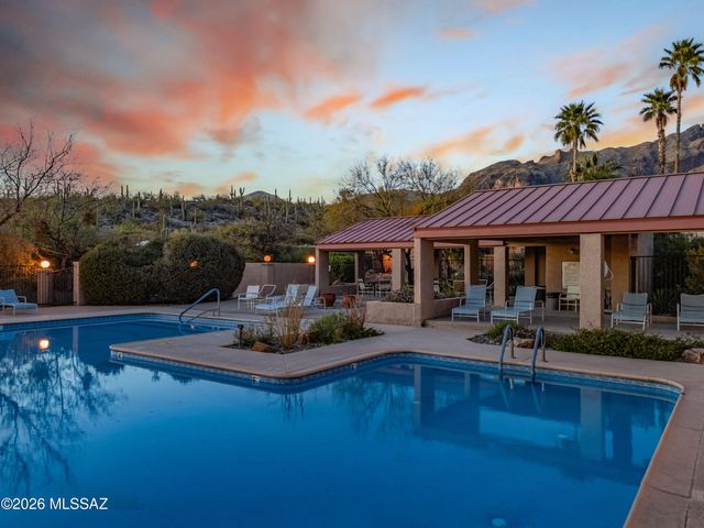 6441 N Foothills Drive, Tucson, AZ 85718