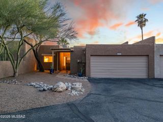6441 N Foothills Drive, Tucson, AZ 85718