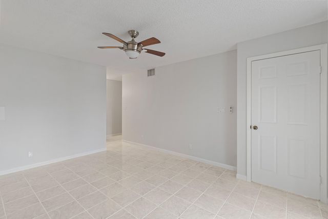8641 W Boca Glades Blvd Boulevard W B, Boca Raton, FL 33434