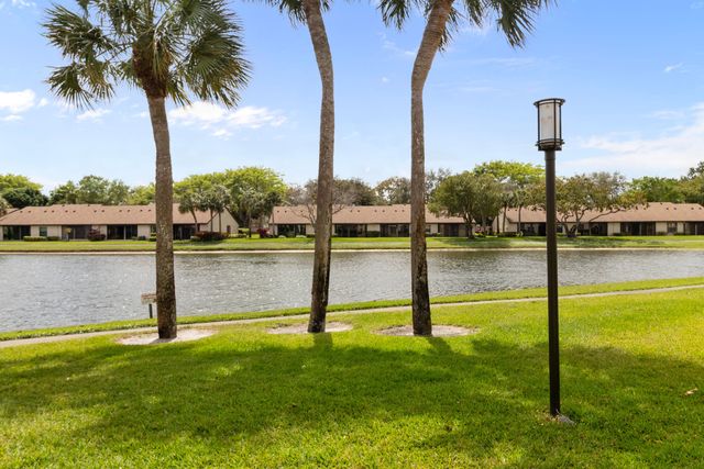 8641 W Boca Glades Blvd Boulevard W B, Boca Raton, FL 33434