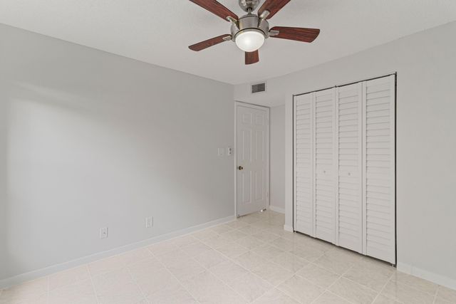 8641 W Boca Glades Blvd Boulevard W B, Boca Raton, FL 33434
