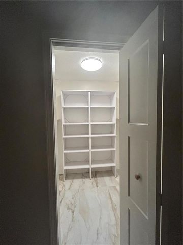 550 Bayshore Drive 102, Fort Lauderdale, FL 33304