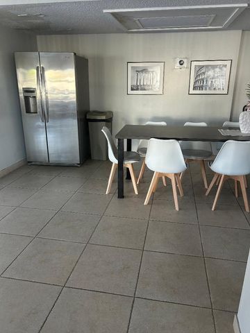 550 Bayshore Drive 102, Fort Lauderdale, FL 33304