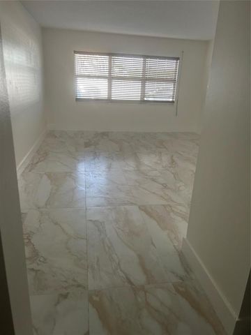 550 Bayshore Drive 102, Fort Lauderdale, FL 33304