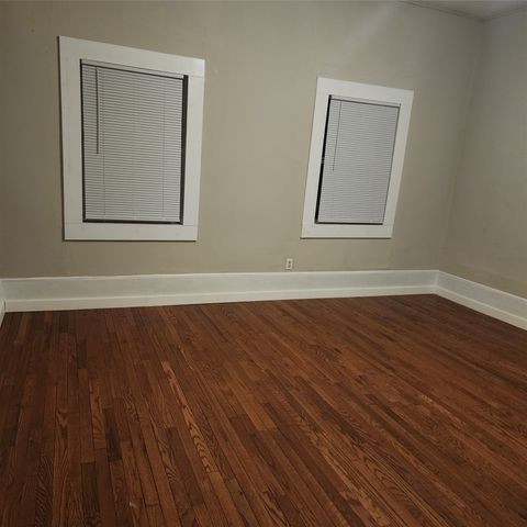 827 E Carrol Street, Coushatta, LA 71019
