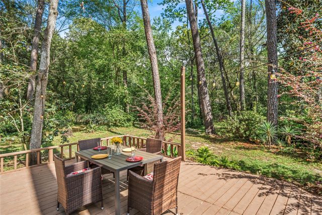 2918 Kings Forest Drive, Kingwood, TX 77339