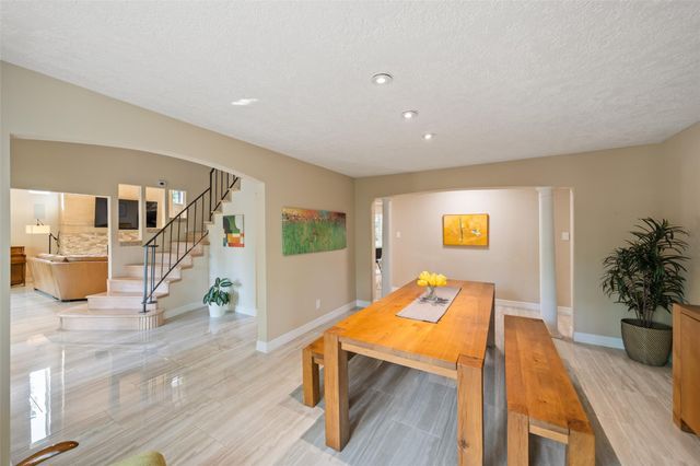 2918 Kings Forest Drive, Kingwood, TX 77339