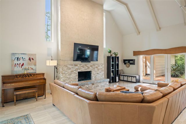 2918 Kings Forest Drive, Kingwood, TX 77339