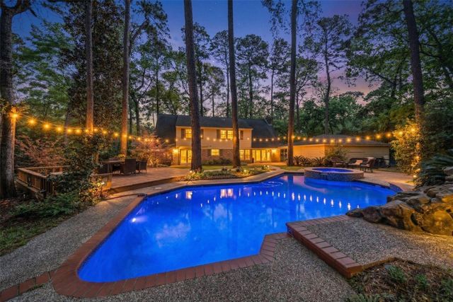 2918 Kings Forest Drive, Kingwood, TX 77339