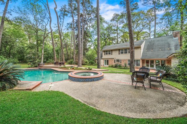 2918 Kings Forest Drive, Kingwood, TX 77339