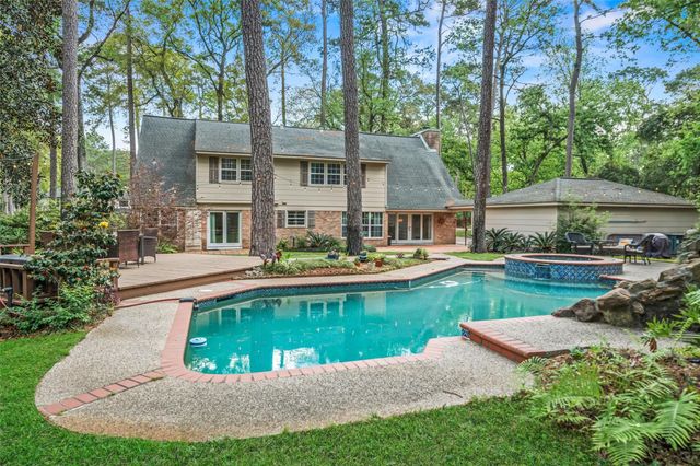 2918 Kings Forest Drive, Kingwood, TX 77339