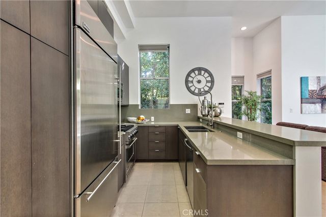 8824 Rangely Avenue, West Hollywood, CA 90048