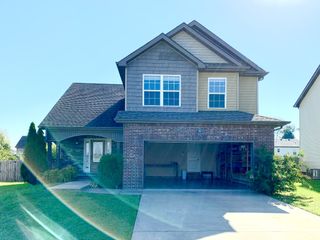 992 Dwight Eisenhower Way, Clarksville, TN 37042