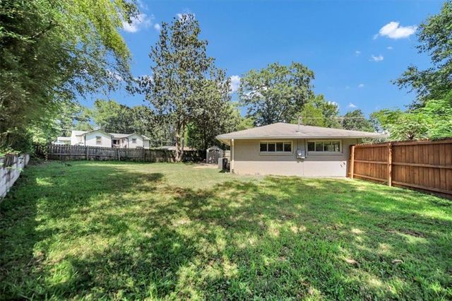 3070 Lindon Lane, Decatur, GA 30033