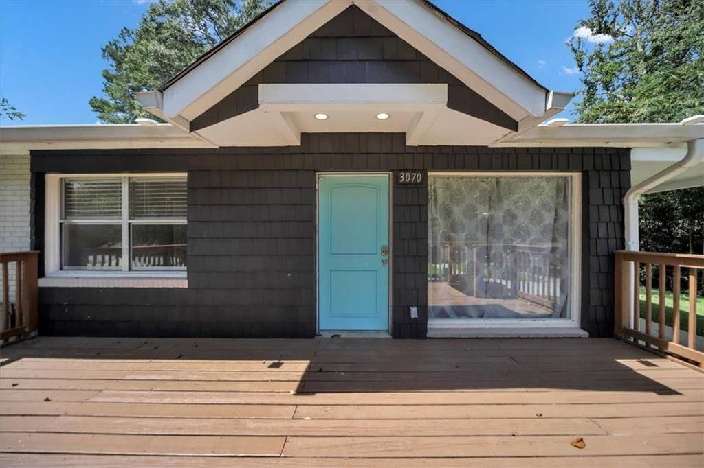 Image 2 of property listing at 3070 Lindon Lane, Decatur, GA 30033