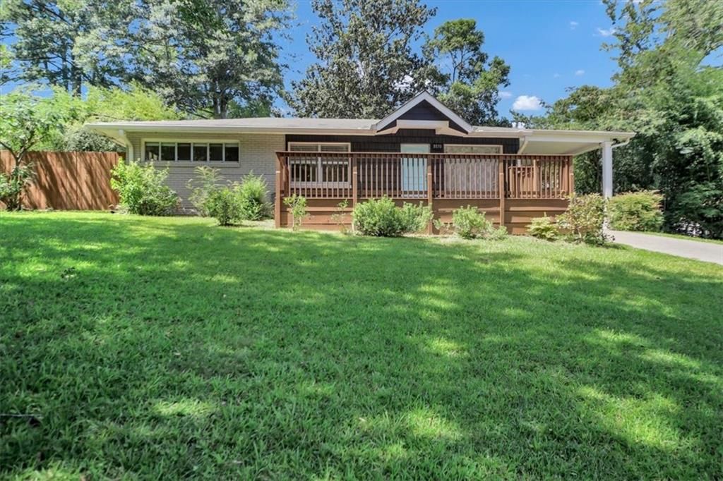 Image 23 of property listing at 3070 Lindon Lane, Decatur, GA 30033