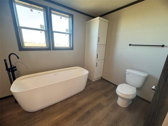330 Beckham DR, Dale, TX 78616