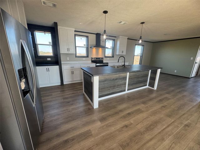 330 Beckham DR, Dale, TX 78616