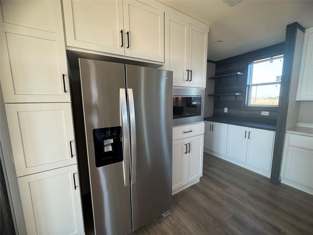 330 Beckham DR, Dale, TX 78616