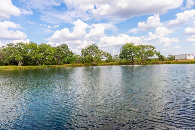 000 County Road 332, Runge, TX 78151