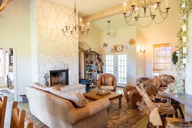 000 County Road 332, Runge, TX 78151